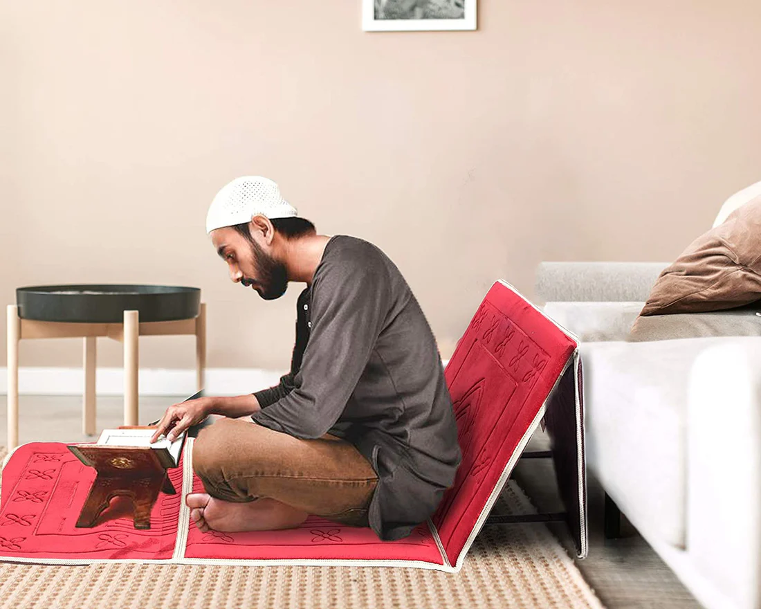 Foldable Prayer Rug with Back Rest